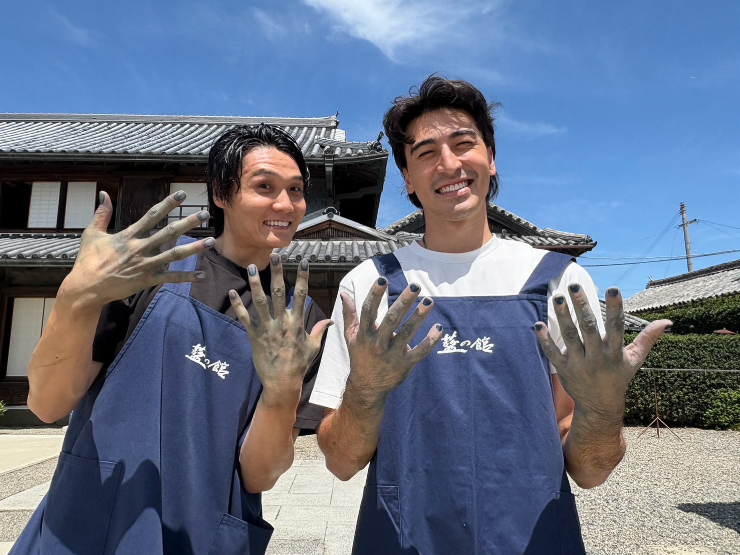 手まで染まった？徳島ガンバロウズ ハンターコート選手と藍染初体験！【まいど、お騒がせします！徳島ガンバロウズ 中務敏宏】　balltrip MAGAZINE（ボールトリップマガジン）
