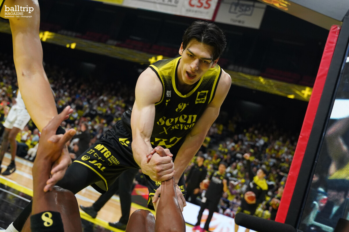 勝利を支える職人の流儀　仙台89ERS シェーファー アヴィ幸樹　balltrip MAGAZINE（ボールトリップマガジン）