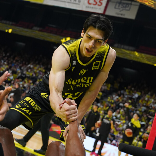 勝利を支える職人の流儀　仙台89ERS シェーファー アヴィ幸樹　balltrip MAGAZINE（ボールトリップマガジン）