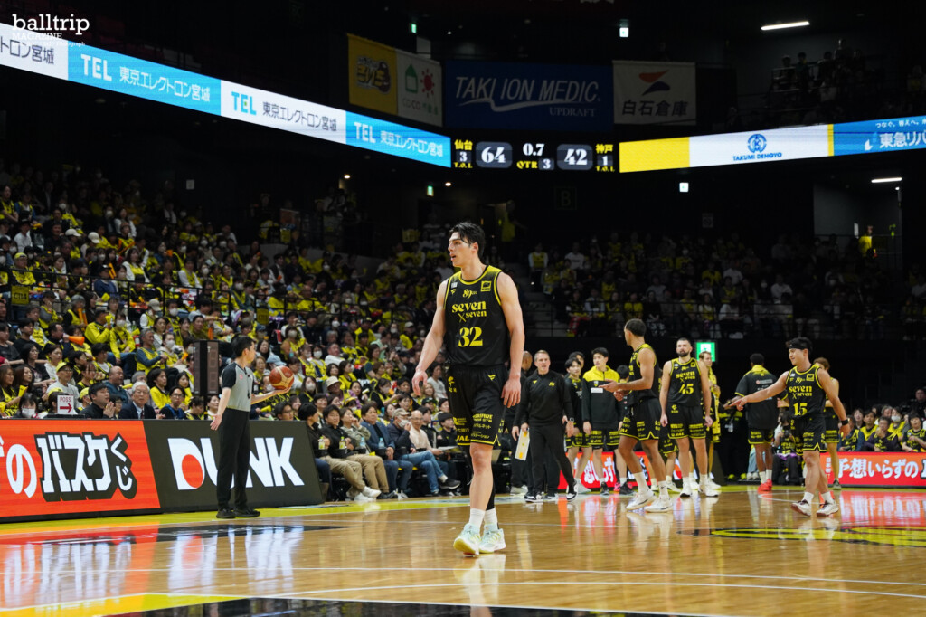 勝利を支える職人の流儀　仙台89ERS シェーファー アヴィ幸樹　balltrip MAGAZINE（ボールトリップマガジン）